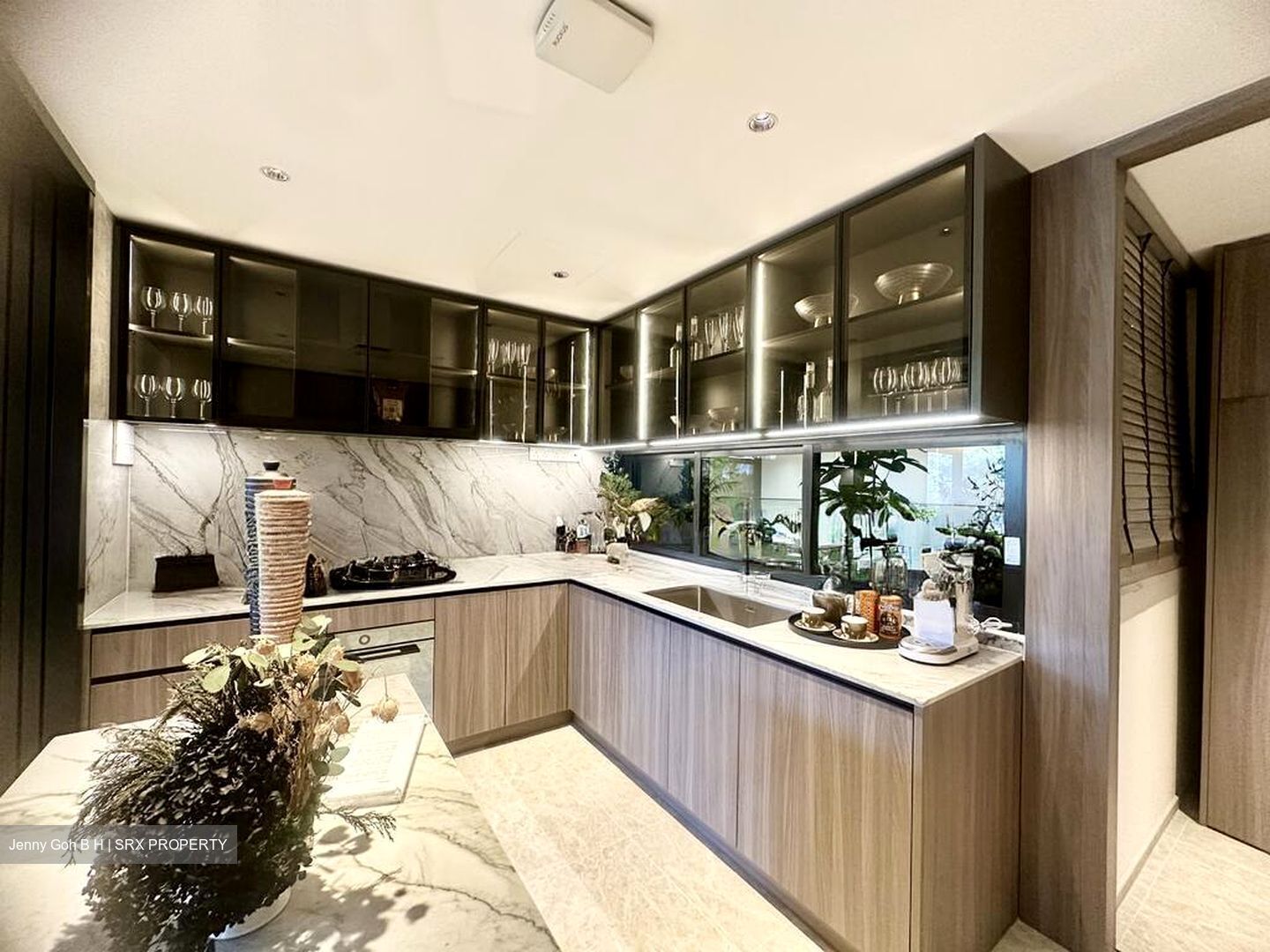 Meyer Road (D15), Condominium #501003291